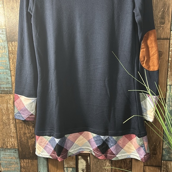 NWOT medium off shoulder we turtle neck patch elbow sweater - Picture 4 of 11